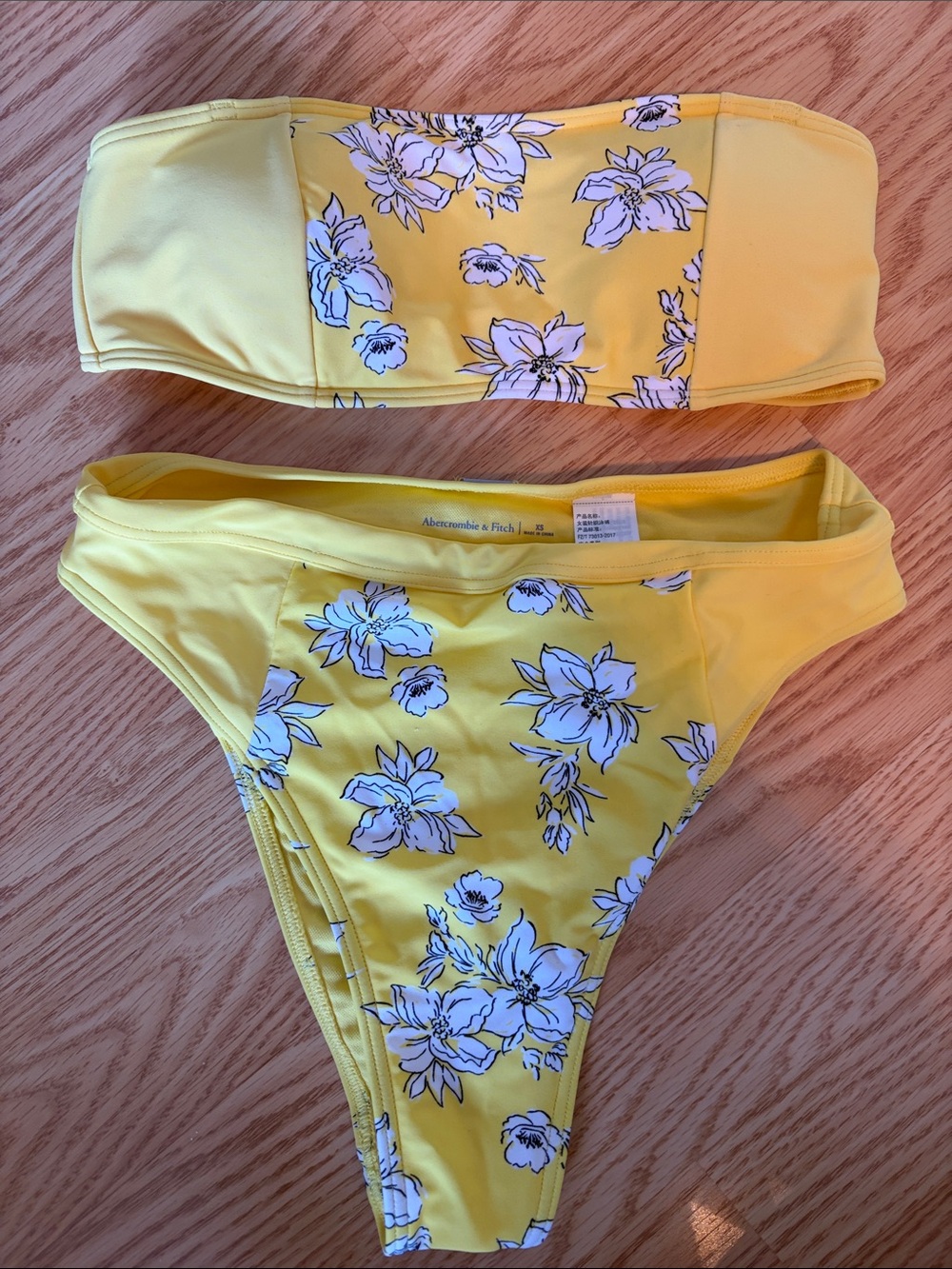 Abercrombie & Fitch Yellow Floral Bandeau Bikini w High rise bottoms